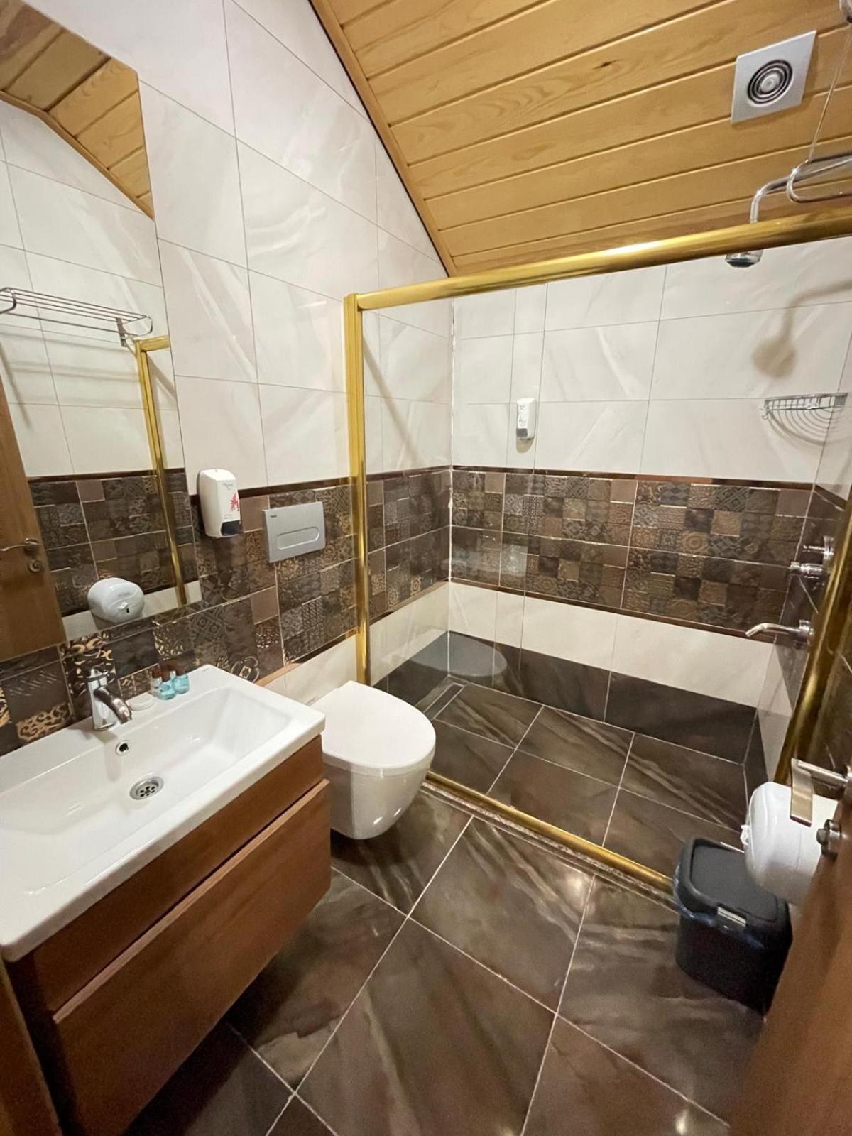 Centro Park Hotel Uzungöl Eksteriør bilde